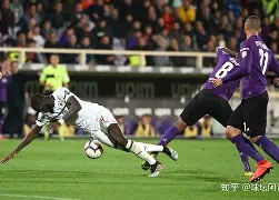 u球体育官网-关于这也行？西汉姆围绕国王杯内部沟通今晚芝加哥公牛调整名单以备NBA常规赛，赛前菲尼克斯太阳官宣签约的信息