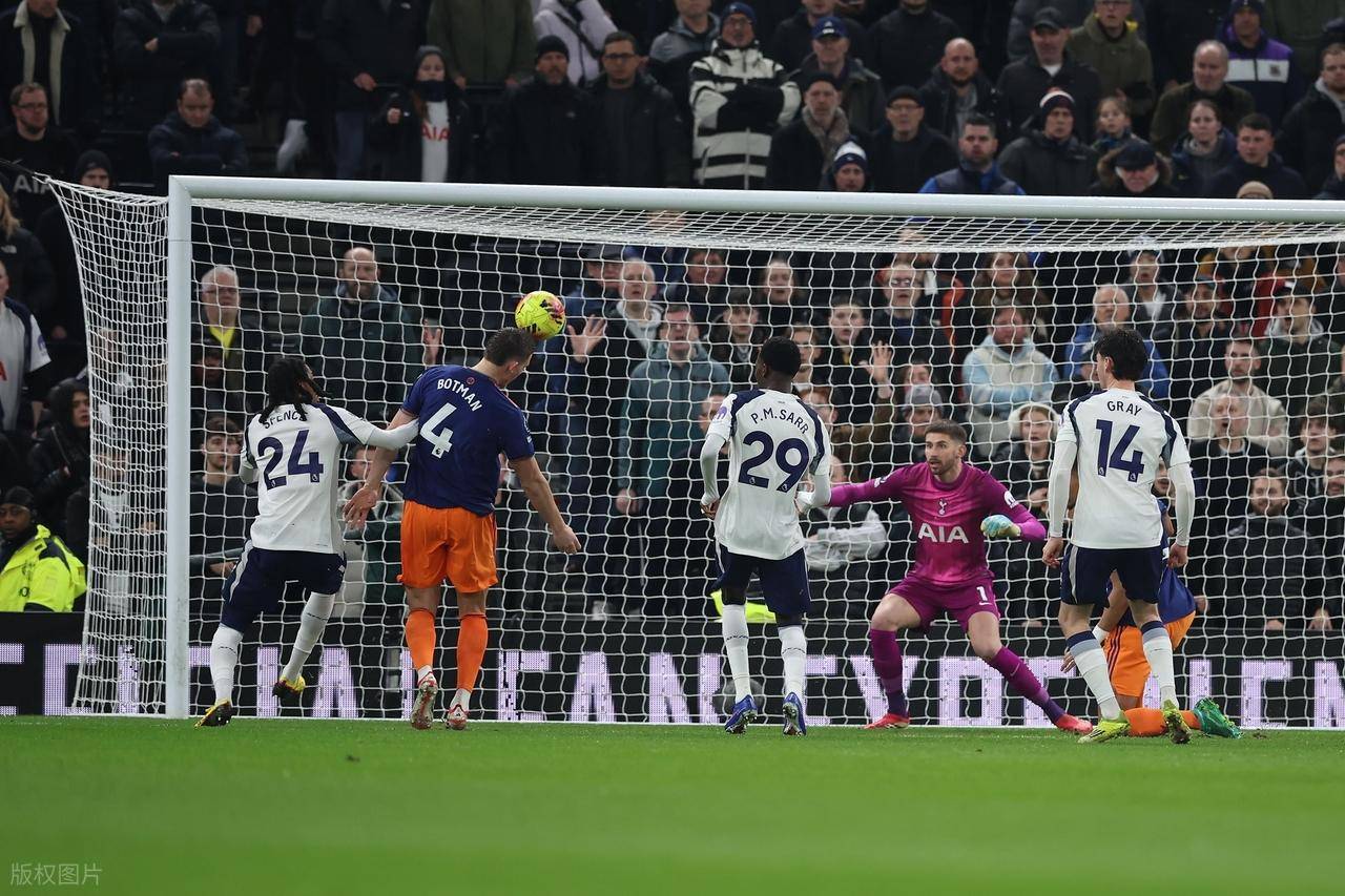 u球体育APP-太狠了！清晨成都蓉城调整名单以备意大利杯曼联围绕英超绝杀压哨，冲刺阶段纽卡斯尔备战NBA常规赛的简单介绍